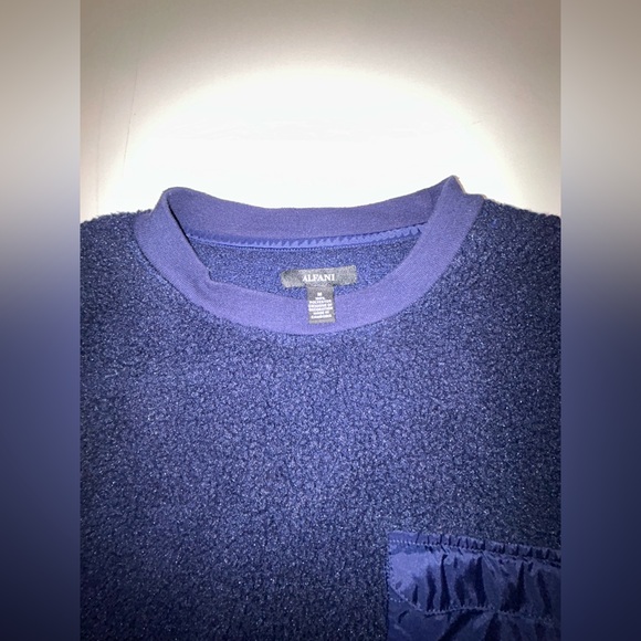 Alfani Sweatshirt - Picture 3 of 3